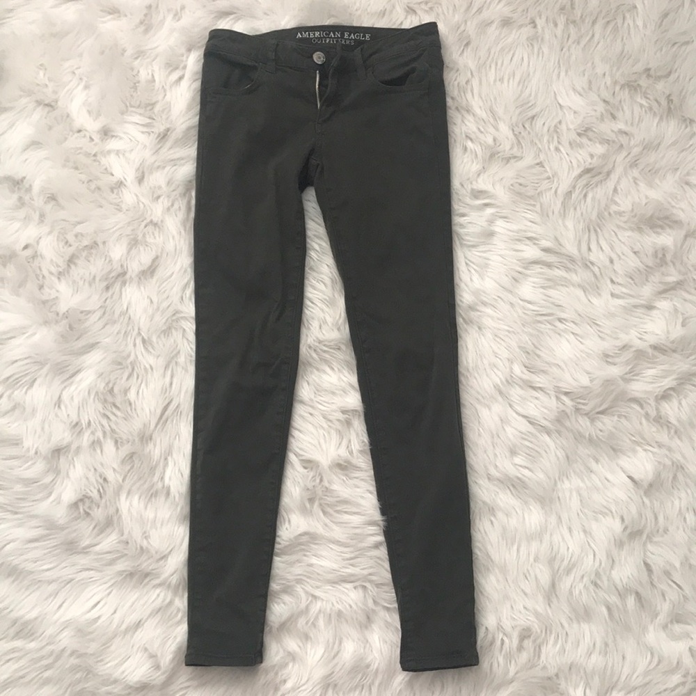 American Eagle skinny jeans